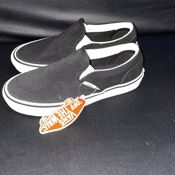 Vans size 5.5 black slip ons - Picture 5 of 5